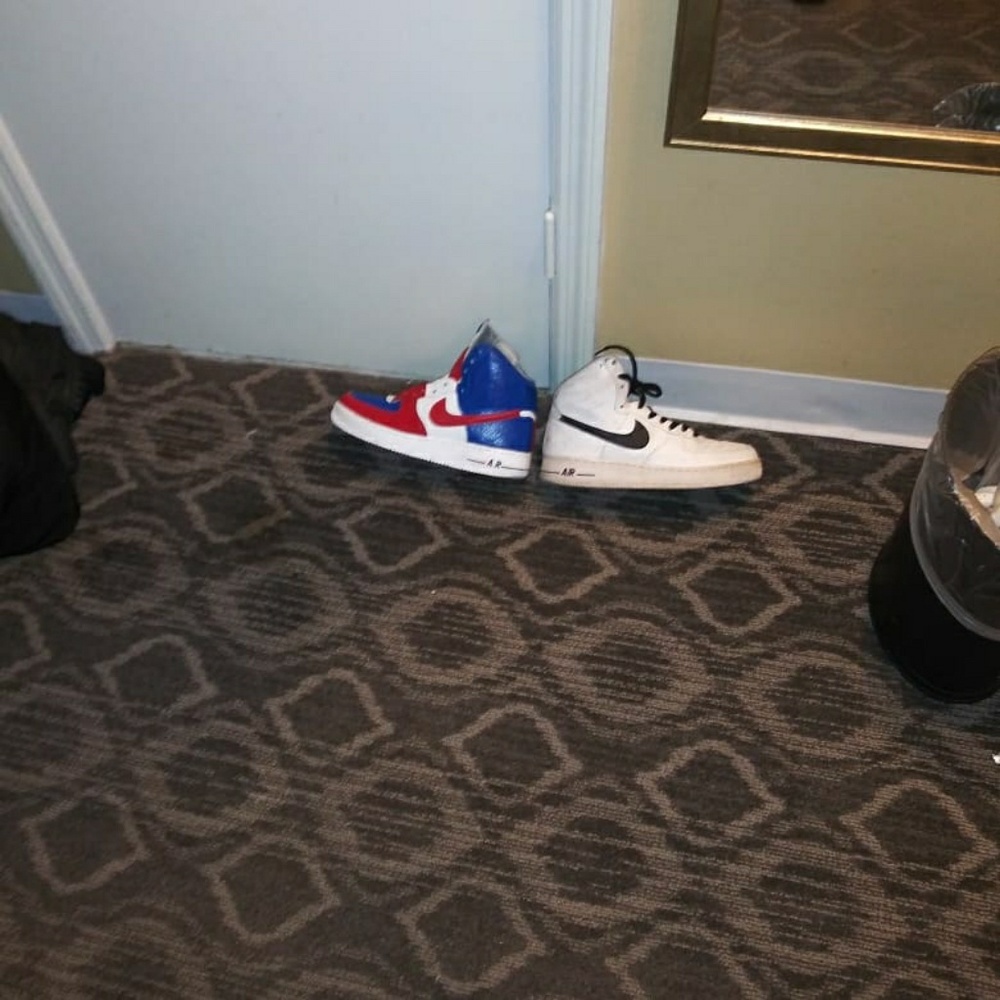 Rare Michael bivens sneakers. 1992 dream team af1
